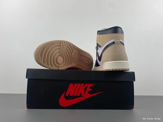 1st Kicks Shoes WMNS Latte Air Jordan OG High 1 FD2596-021 0804